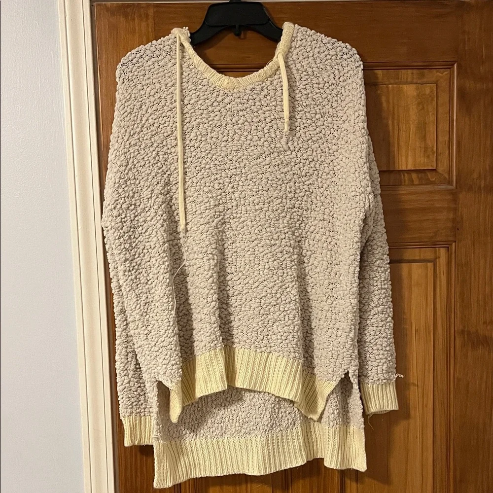Sweater! - Picture 1 of 6